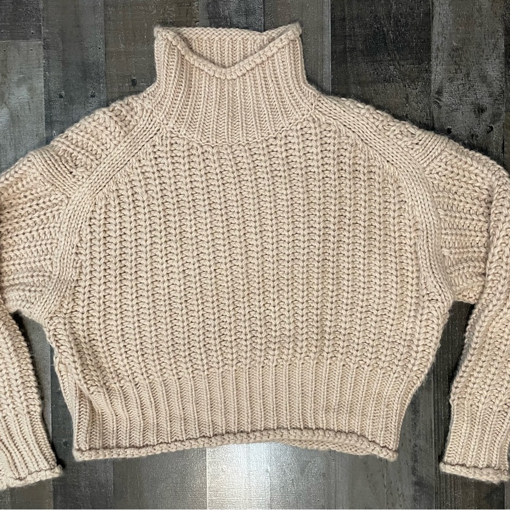H&M Cropped Turtleneck Sweater Oversized Chunky Knit Women’s XS Blush Pink - Picture 7 of 13